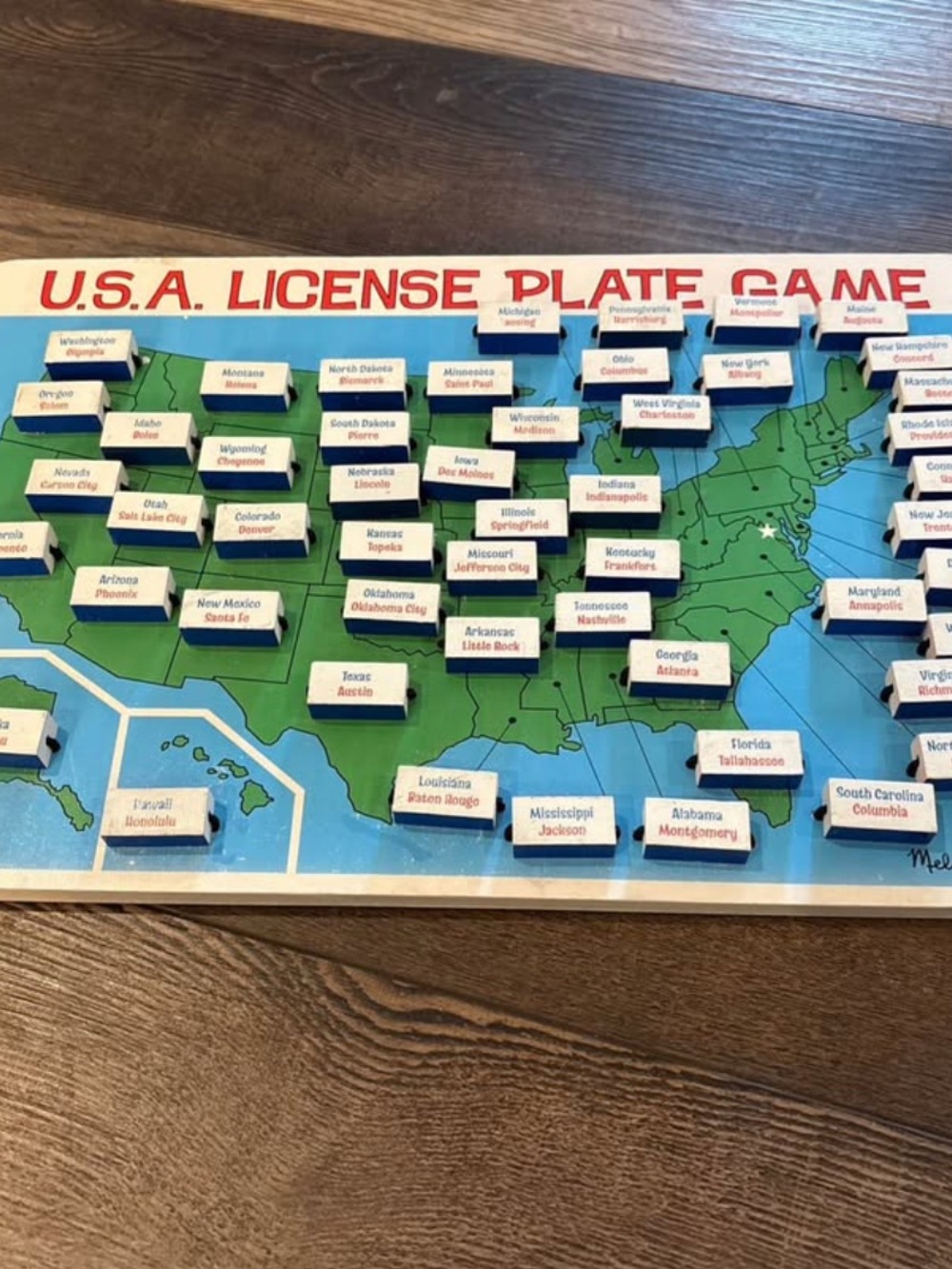Melissa & Doug U.S.A. License Plate Game Board - Green, Blue, Red